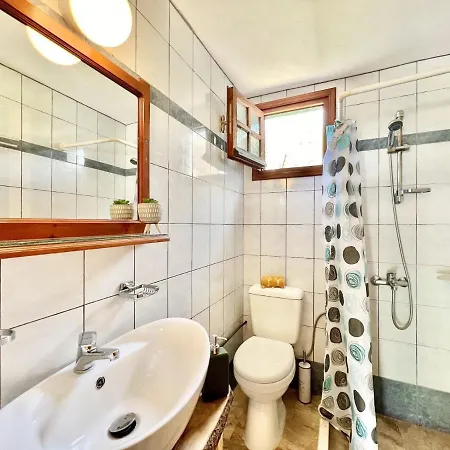 Renas Maisonette Near * Roda (Corfu)